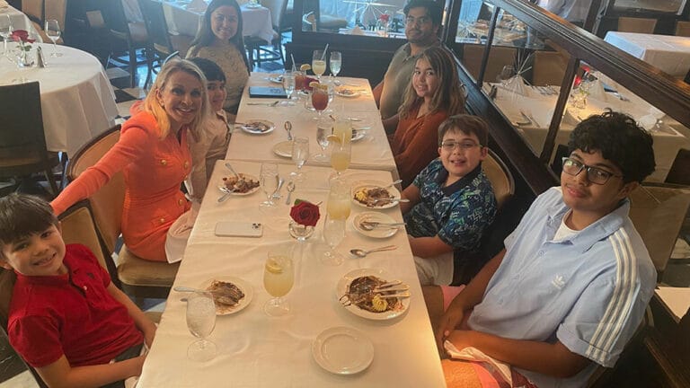 Teaching Manners for Kids: Cultivating the Perfect Gentleman and Lady