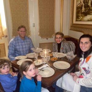 Write a Heartfelt Thank You Note of Appreciation - Dallas Manners and Etiquette Classes for Adults