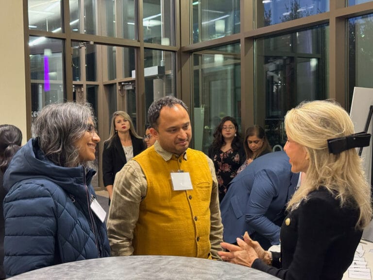 Want to Improve your Business Etiquette? Learn Cocktail Party Etiquette and Networking Skills