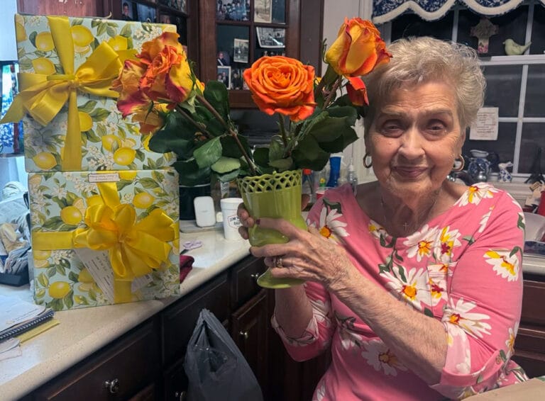 Good Manners for Kids Involves Appreciating Mom on Mothers Day