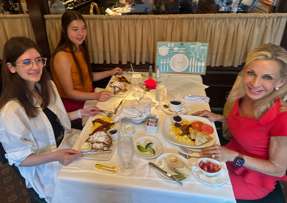 How Etiquette Classes for Kids and Family Briefings Build Stronger, More Polite Families